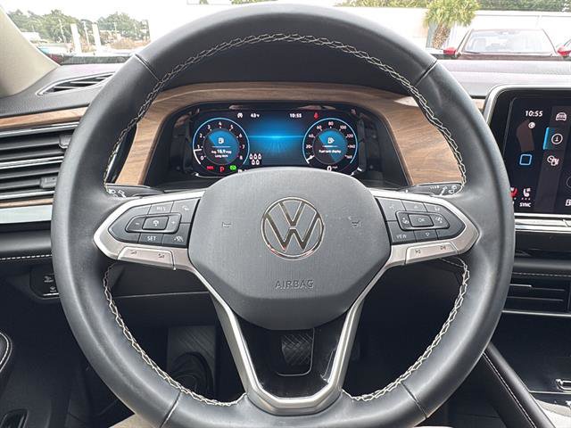 Certified 2025 Volkswagen Atlas SE image 18