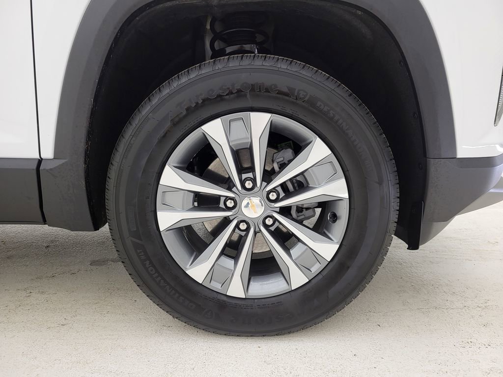 Certified 2026 Chevrolet Equinox LT image 19