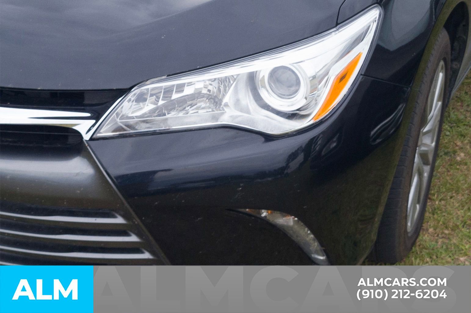 Used 2017 Toyota Camry XLE w/ Moonroof Package FWD image 7