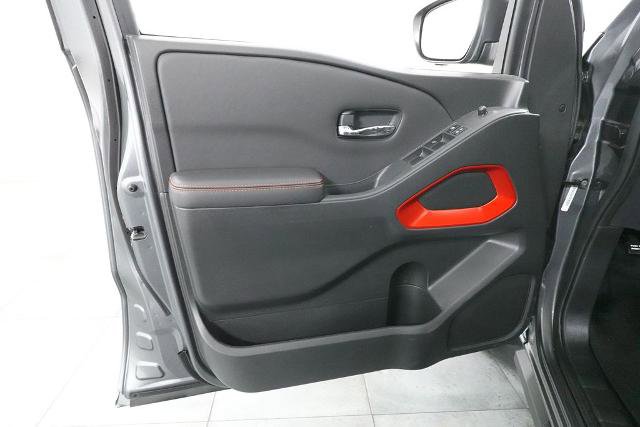 Used 2023 Nissan Frontier PRO-4X w/ Pro Convenience Package AWD/4WD image 24