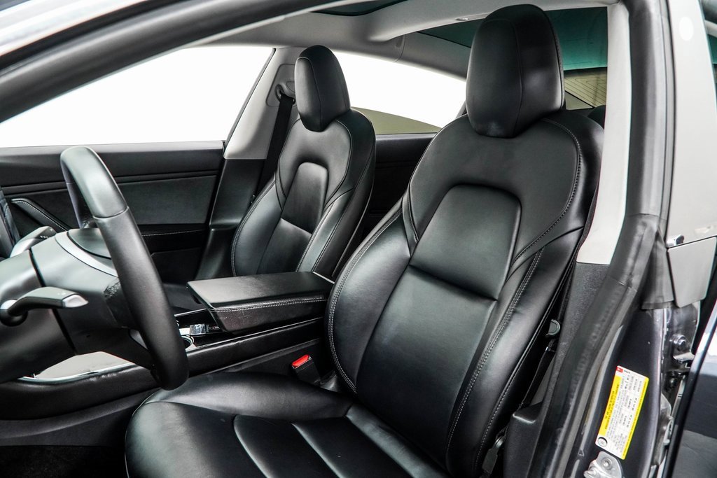 Used 2019 Tesla Model 3 Mid Range image 33