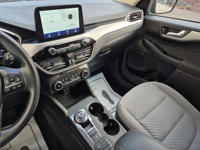 Certified 2020 Ford Escape SE AWD/4WD image 23