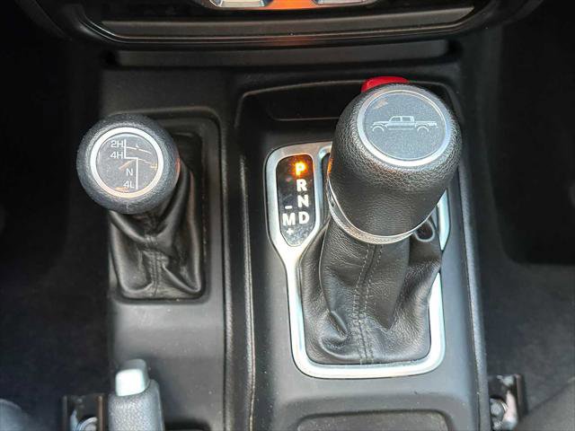 Used 2022 Jeep Gladiator Sport image 38