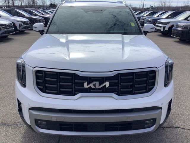 Used 2024 Kia Telluride SX image 2
