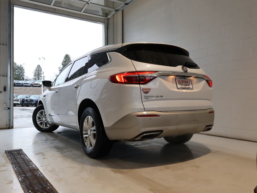 Used 2021 Buick Enclave Essence w/ Sound and Sites Package image 40