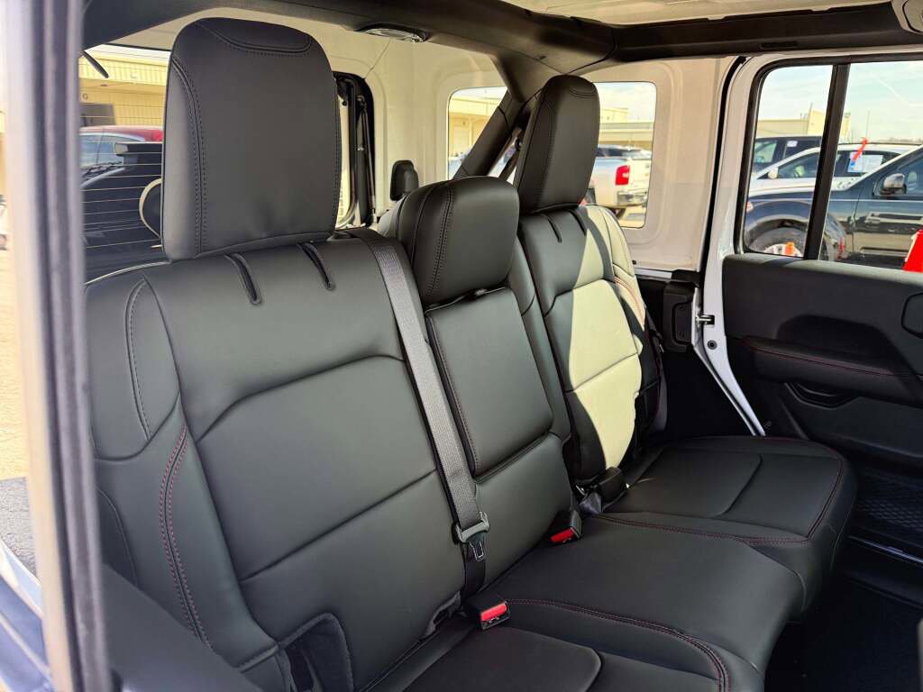New 2026 Jeep Wrangler Unlimited Rubicon image 27