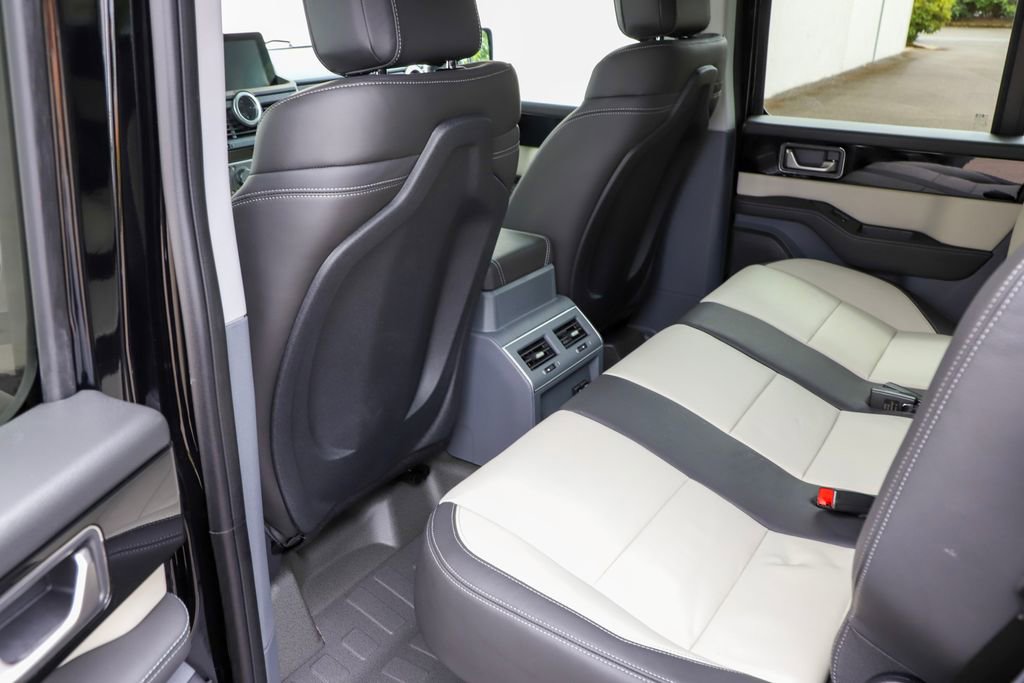 New 2025 INEOS Grenadier Fieldmaster Edition image 45