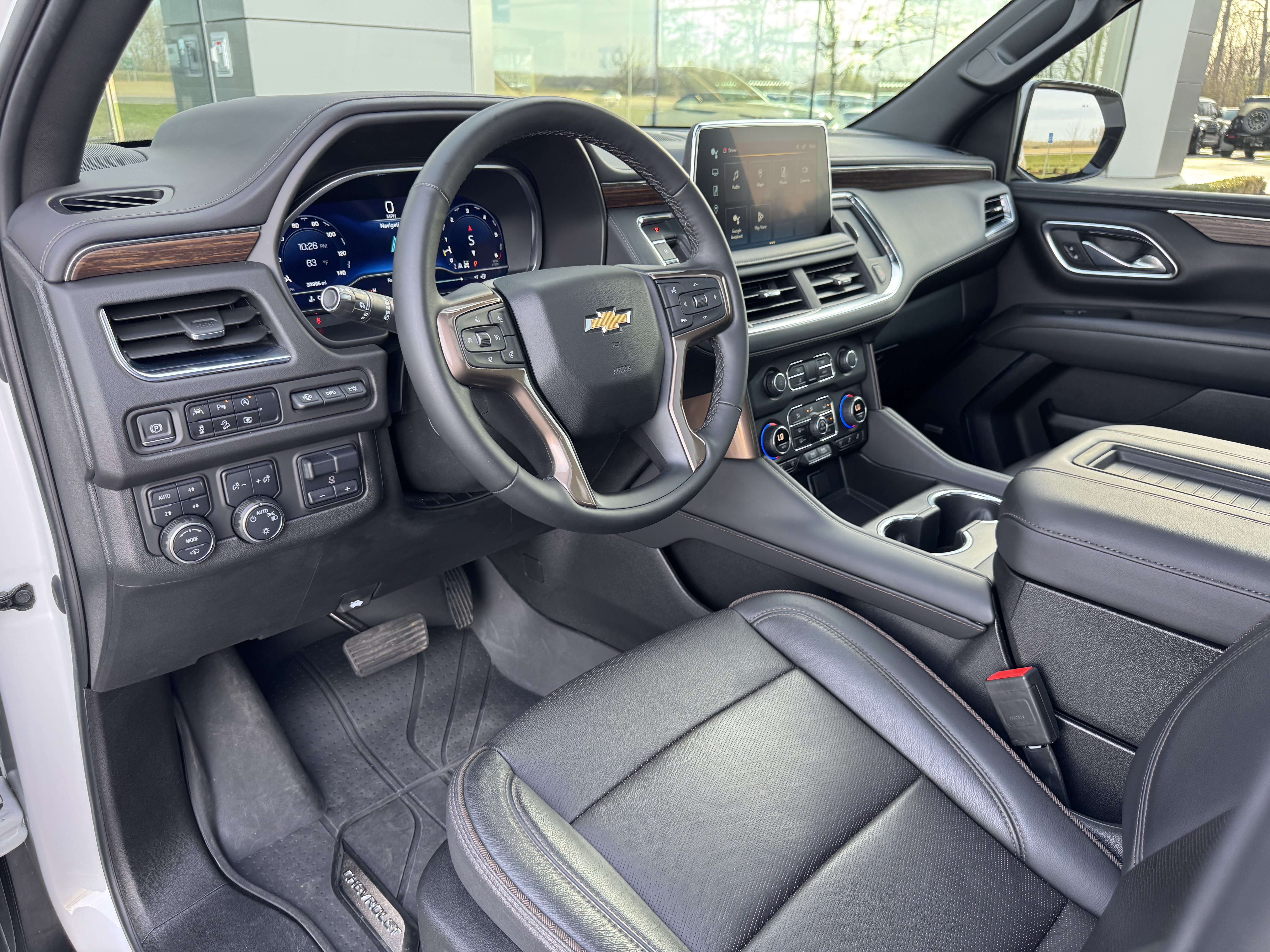 Used 2023 Chevrolet Tahoe High Country AWD/4WD image 12