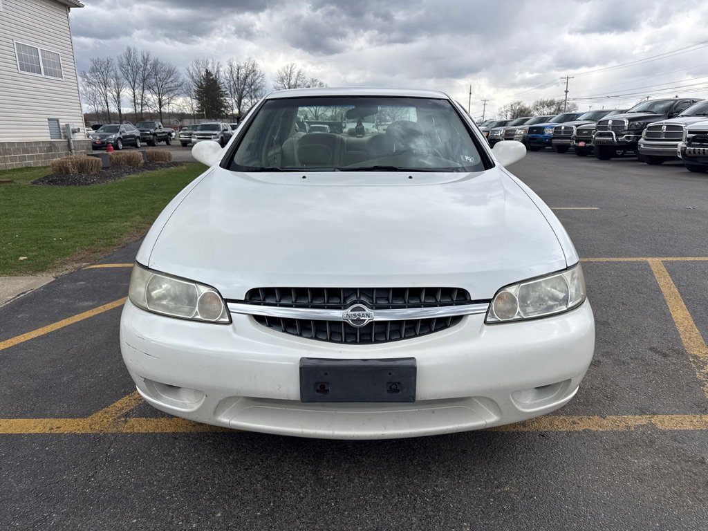 Used 2001 Nissan Altima GXE image 3