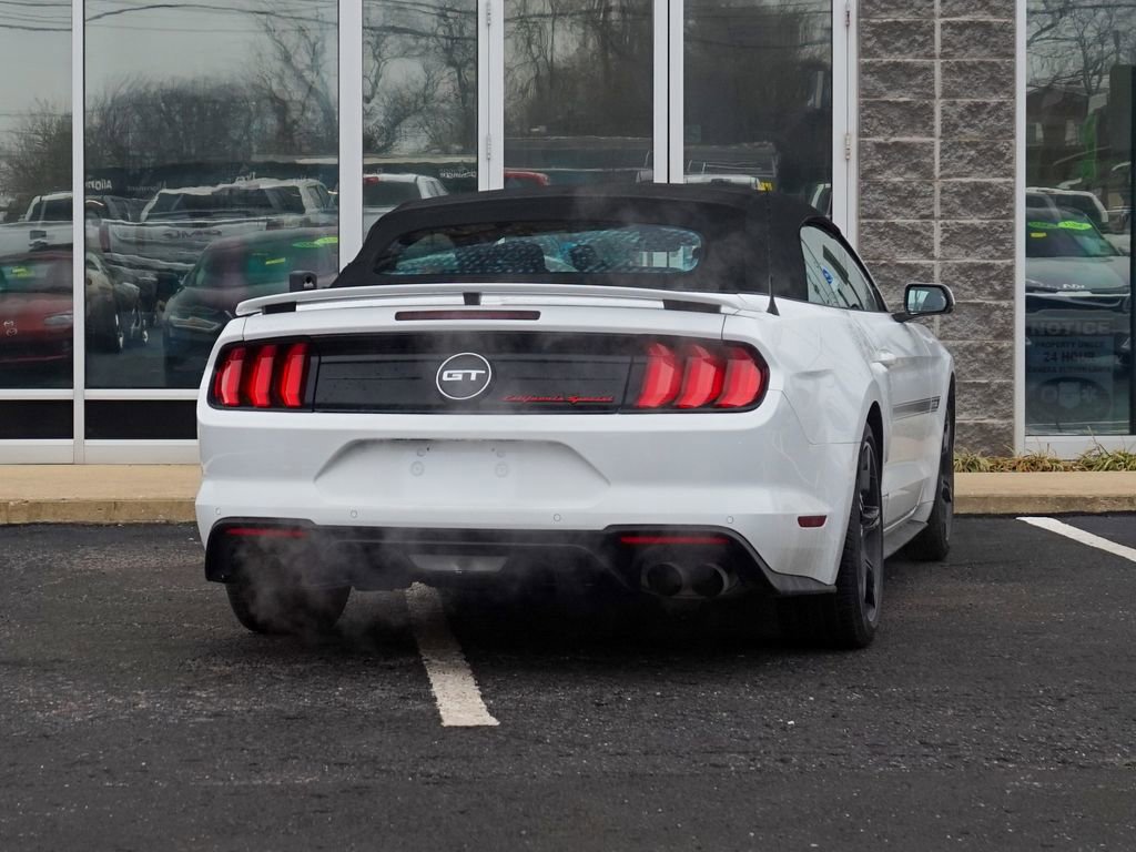 Used 2019 Ford Mustang GT Premium w/ Equipment Group 401A image 3