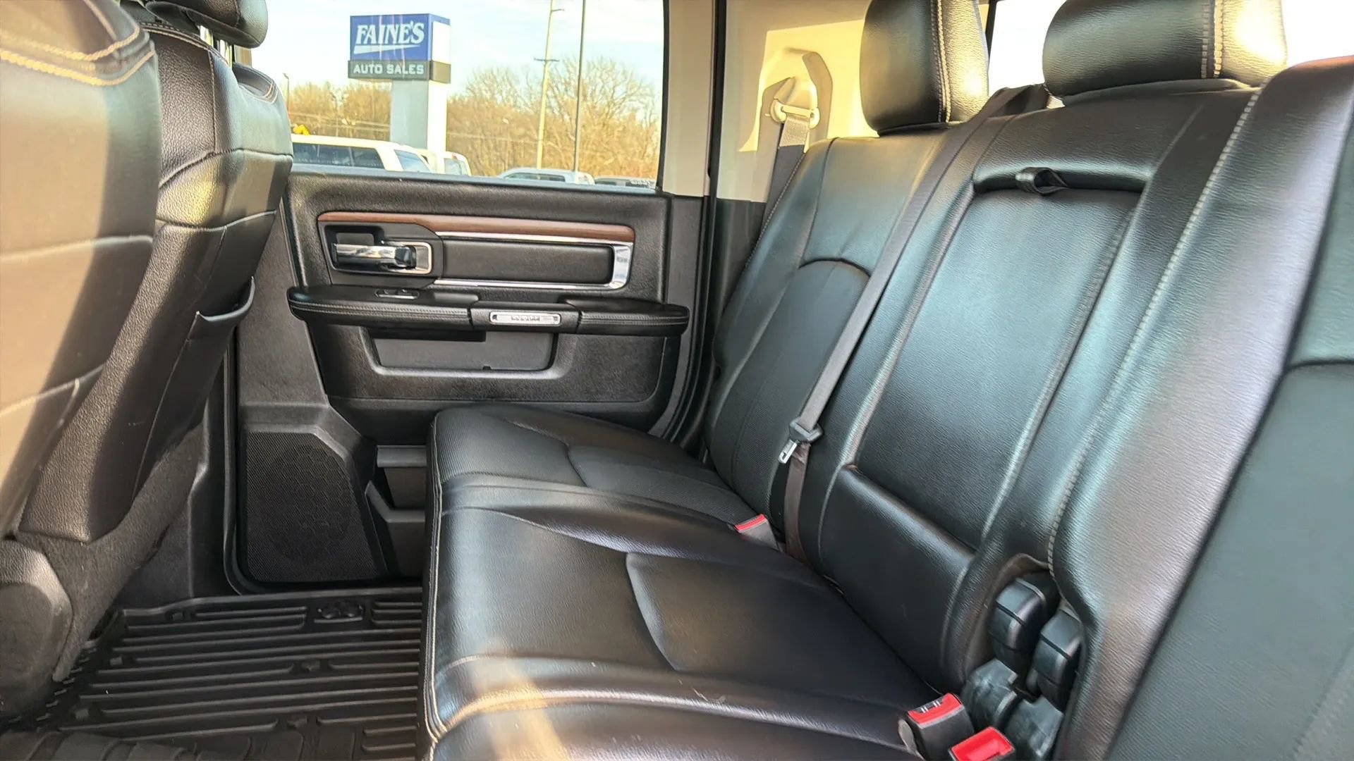 Used 2018 RAM 3500 Laramie image 44