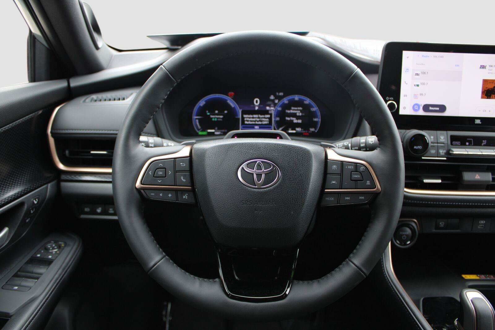 Used 2025 Toyota Grand Highlander AWD Hybrid image 28