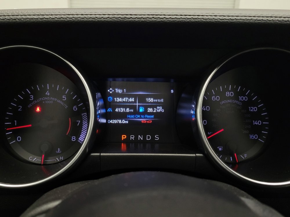 Used 2019 Ford Mustang Coupe image 23