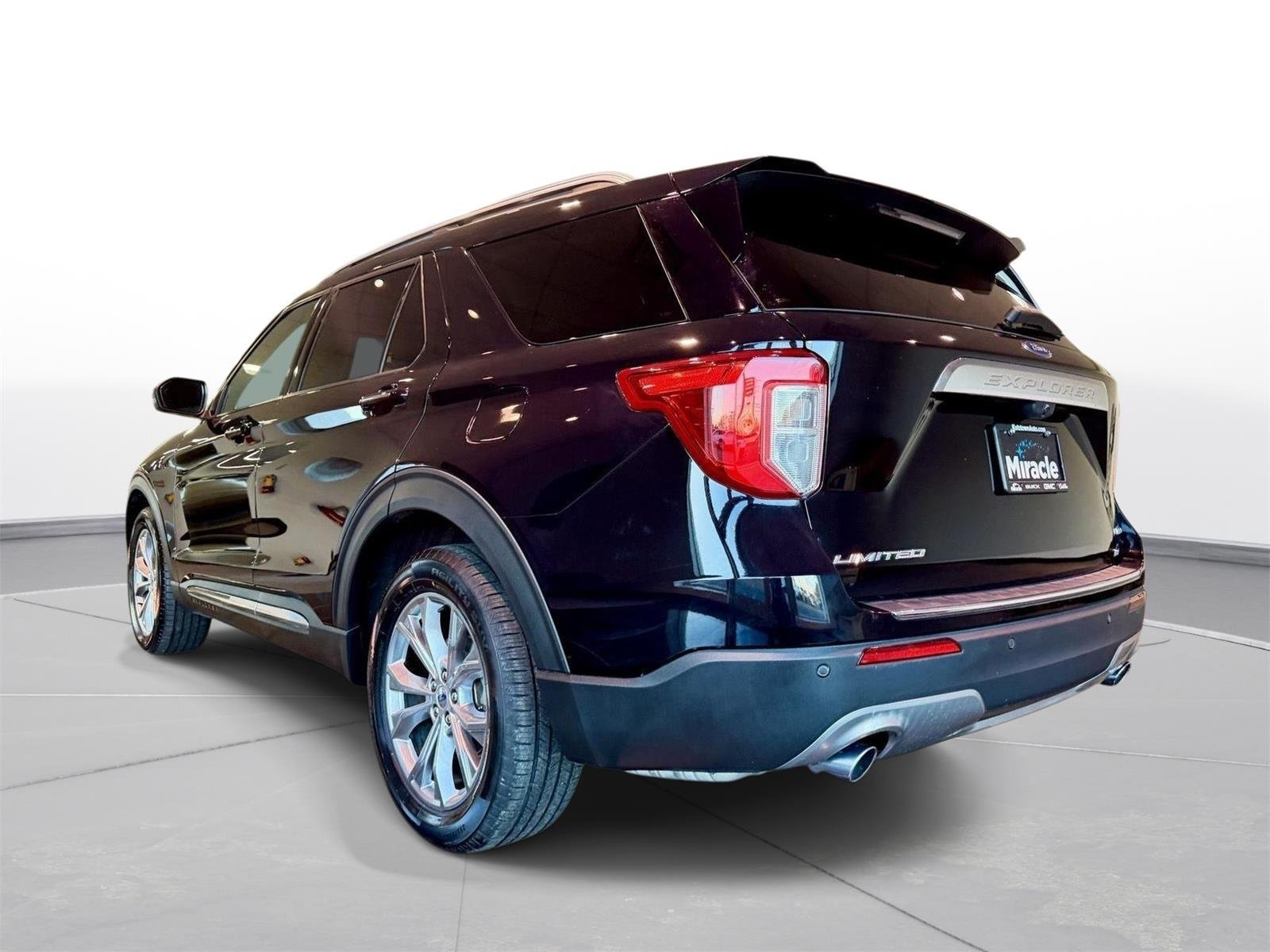 Used 2020 Ford Explorer Limited AWD/4WD image 7