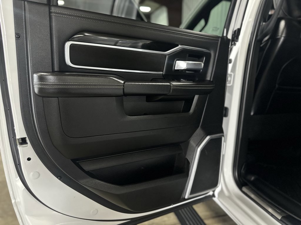 Used 2020 RAM 3500 Laramie image 38
