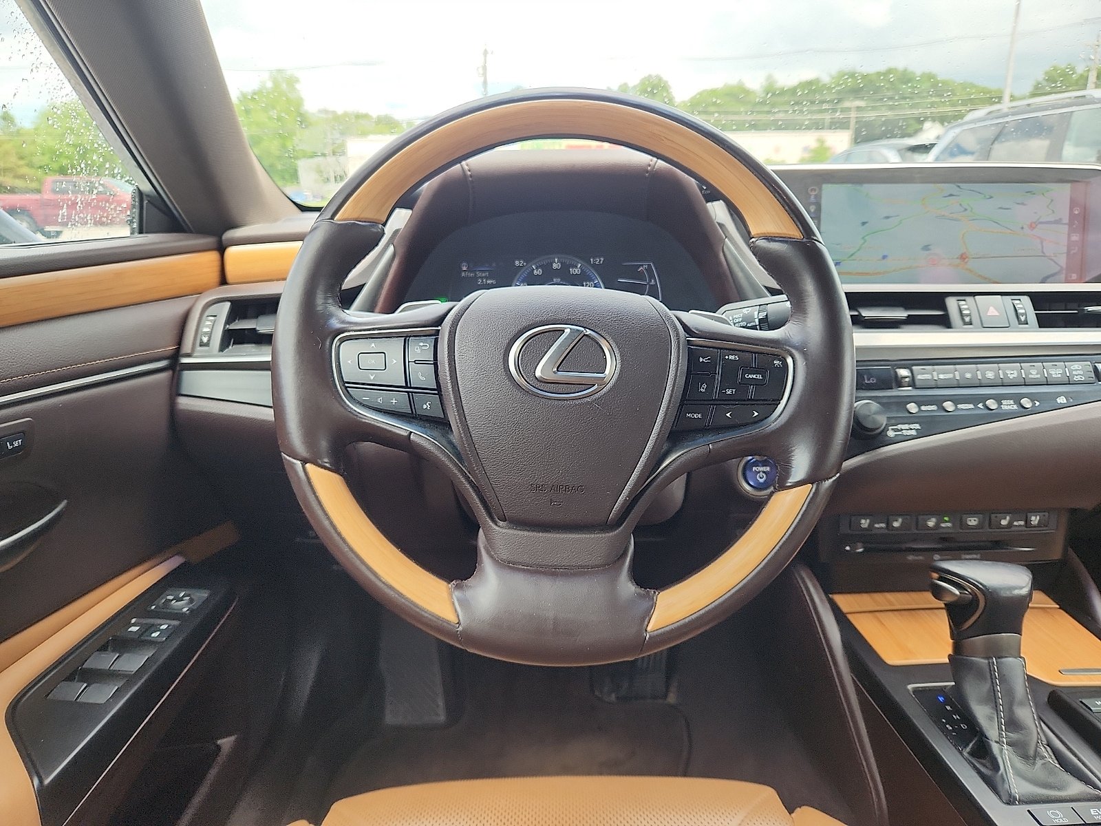 Used 2019 Lexus ES 300h FWD image 10