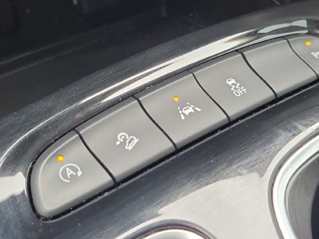Used 2023 Buick Envision Preferred w/ Sport Touring Package AWD/4WD image 32
