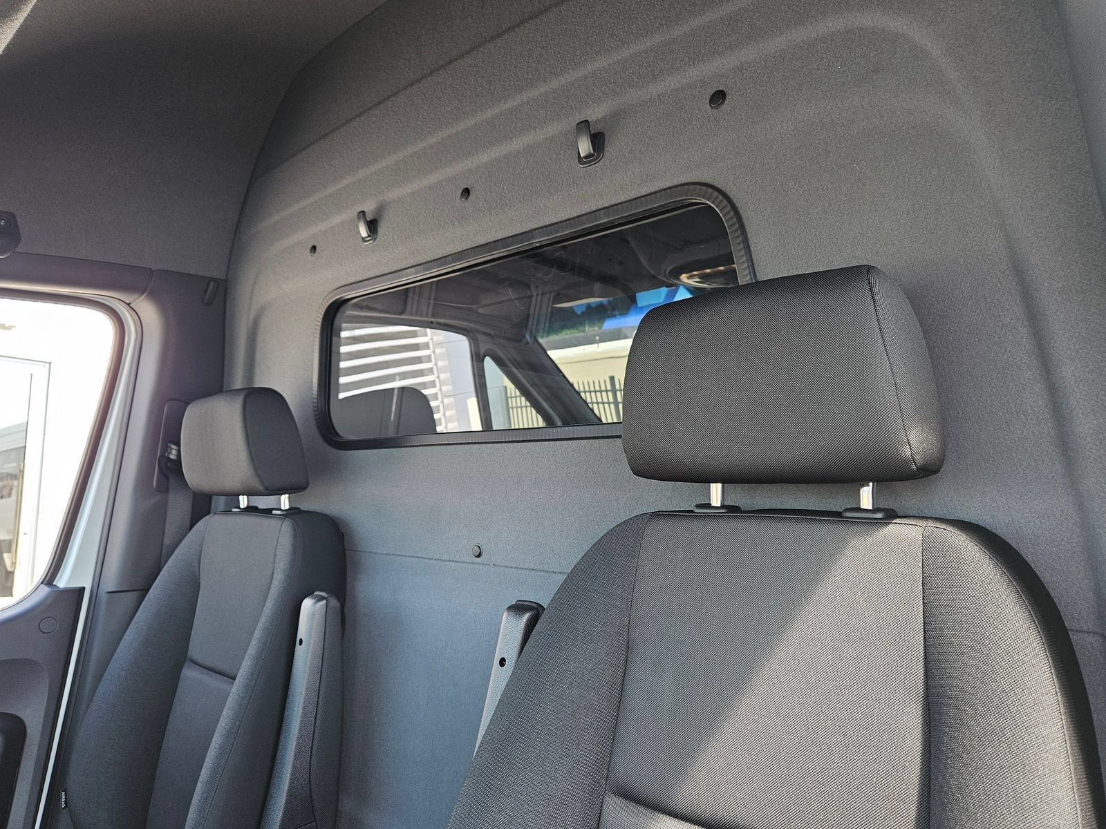 New 2025 Mercedes-Benz eSprinter 170 Cargo image 15