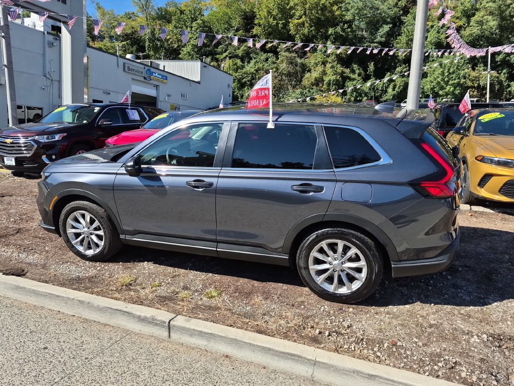 Used 2025 Honda CR-V EX image 9