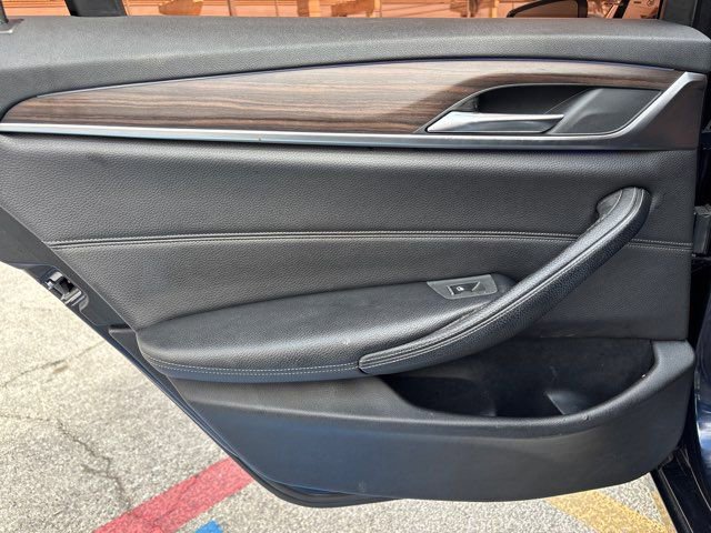 Used 2017 BMW 540i image 23