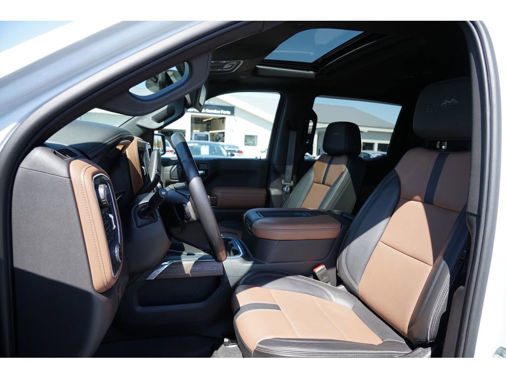 Used 2021 Chevrolet Silverado 1500 High Country image 12