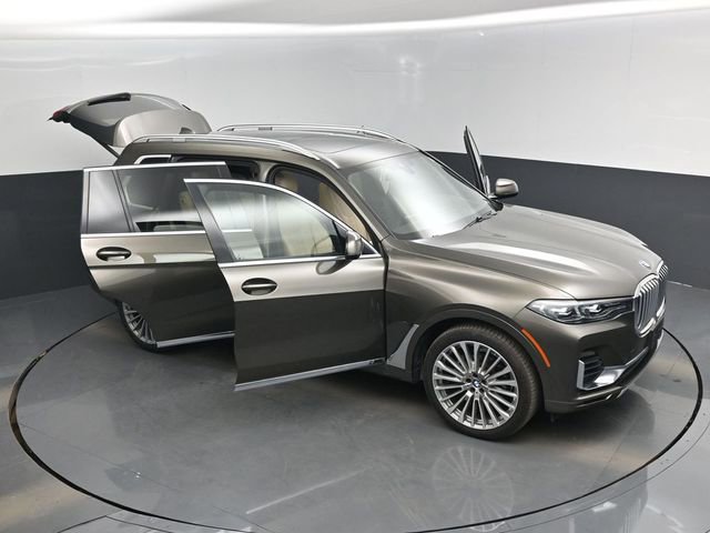 Used 2021 BMW X7 xDrive40i w/ Premium Package image 19