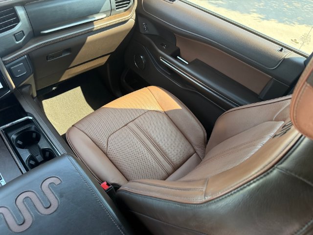 Used 2022 Ford Expedition King Ranch AWD/4WD image 25