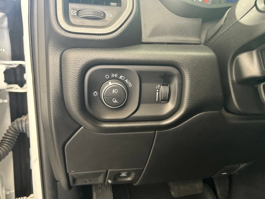 Used 2025 RAM 2500 Tradesman AWD/4WD image 42