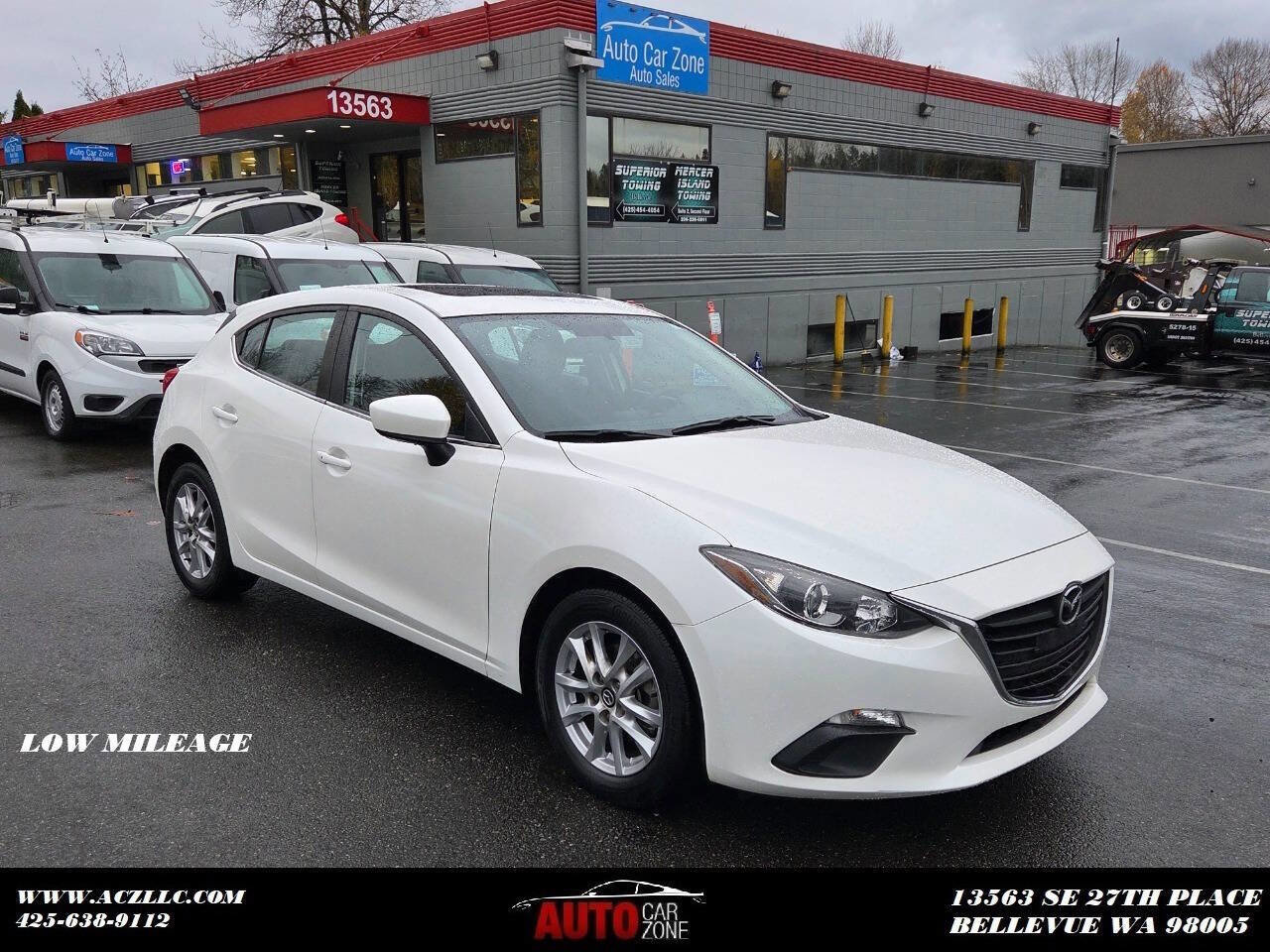 Used 2014 MAZDA MAZDA3 i Touring w/ Moonroof Package 1