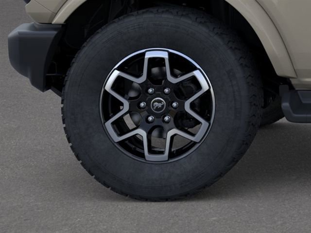 New 2026 Ford Bronco Outer Banks image 21