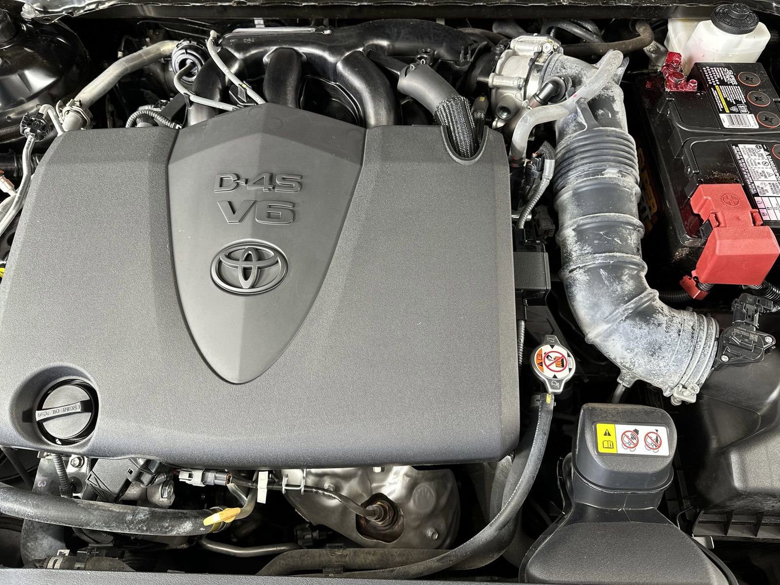 Used 2023 Toyota Camry XSE w/ Navigation Package image 32