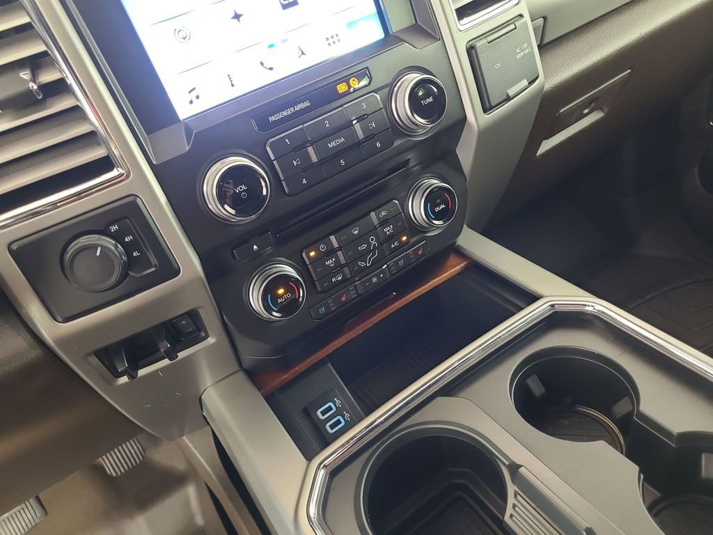 Used 2017 Ford F450 King Ranch w/ King Ranch Ultimate Package image 17