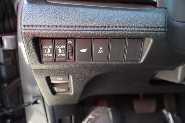 Used 2025 Honda Odyssey EX-L image 45