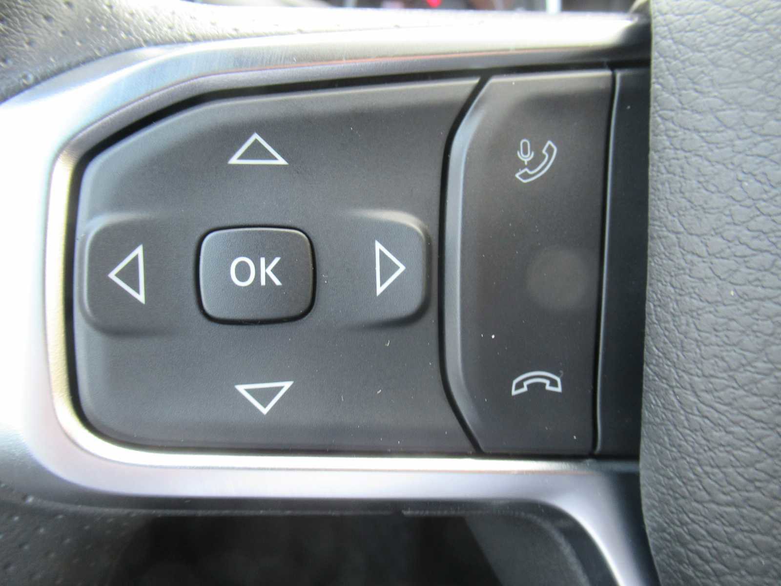 New 2026 RAM 1500 Express image 27