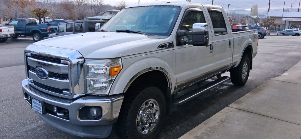 Used 2012 Ford F350 Lariat w/ Chrome Pkg image 4