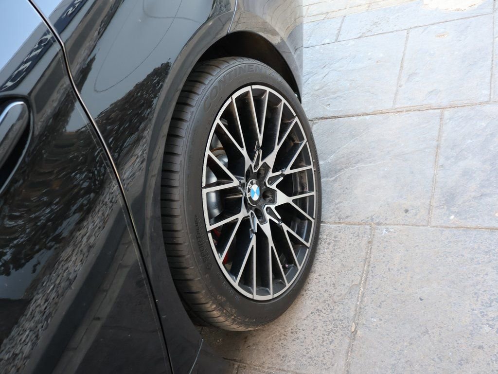 Used 2023 BMW 540i xDrive w/ M Sport Package AWD/4WD image 19