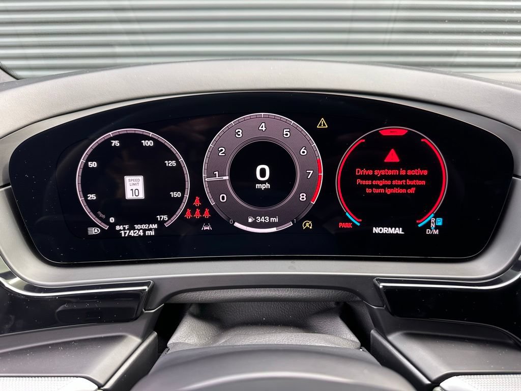 Certified 2024 Porsche Cayenne AWD/4WD image 24