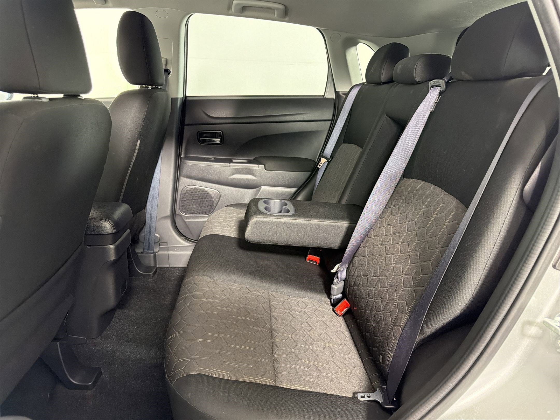 Used 2024 Mitsubishi Outlander Sport AWD image 13