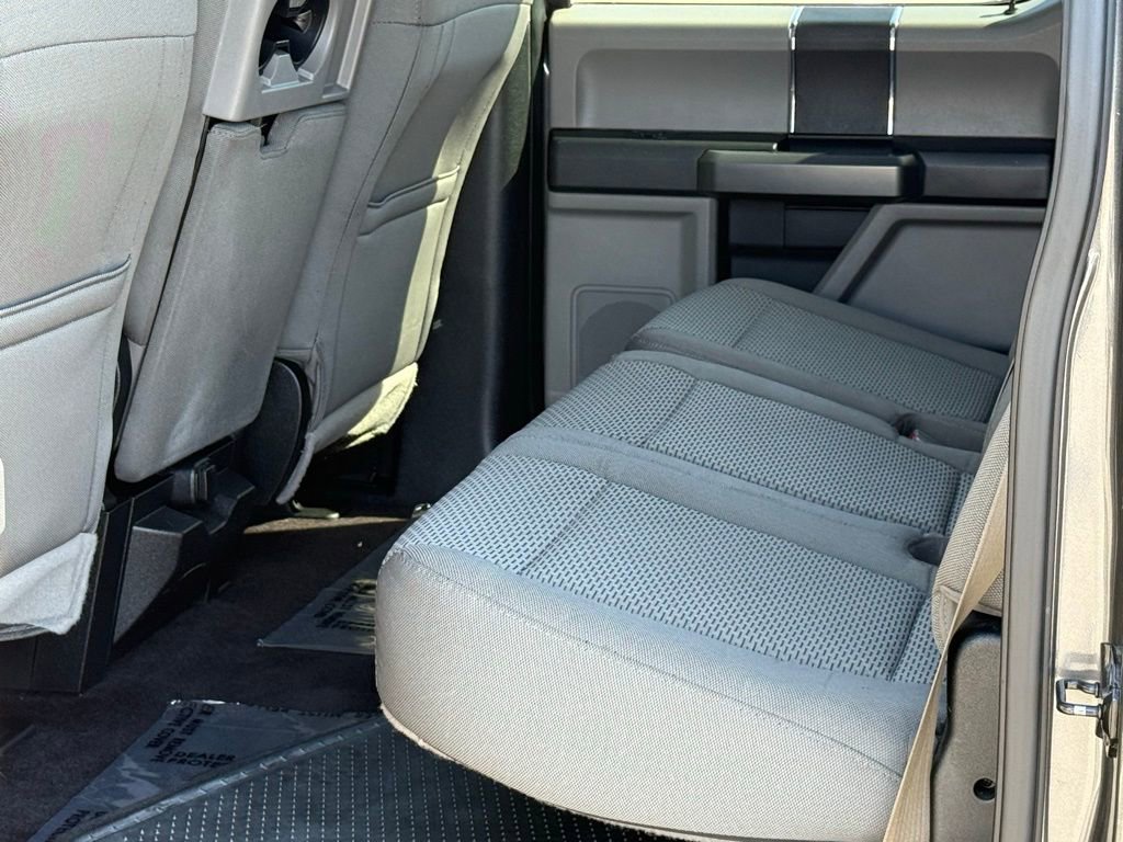 Used 2015 Ford F150 XLT w/ Trailer Tow Package image 7