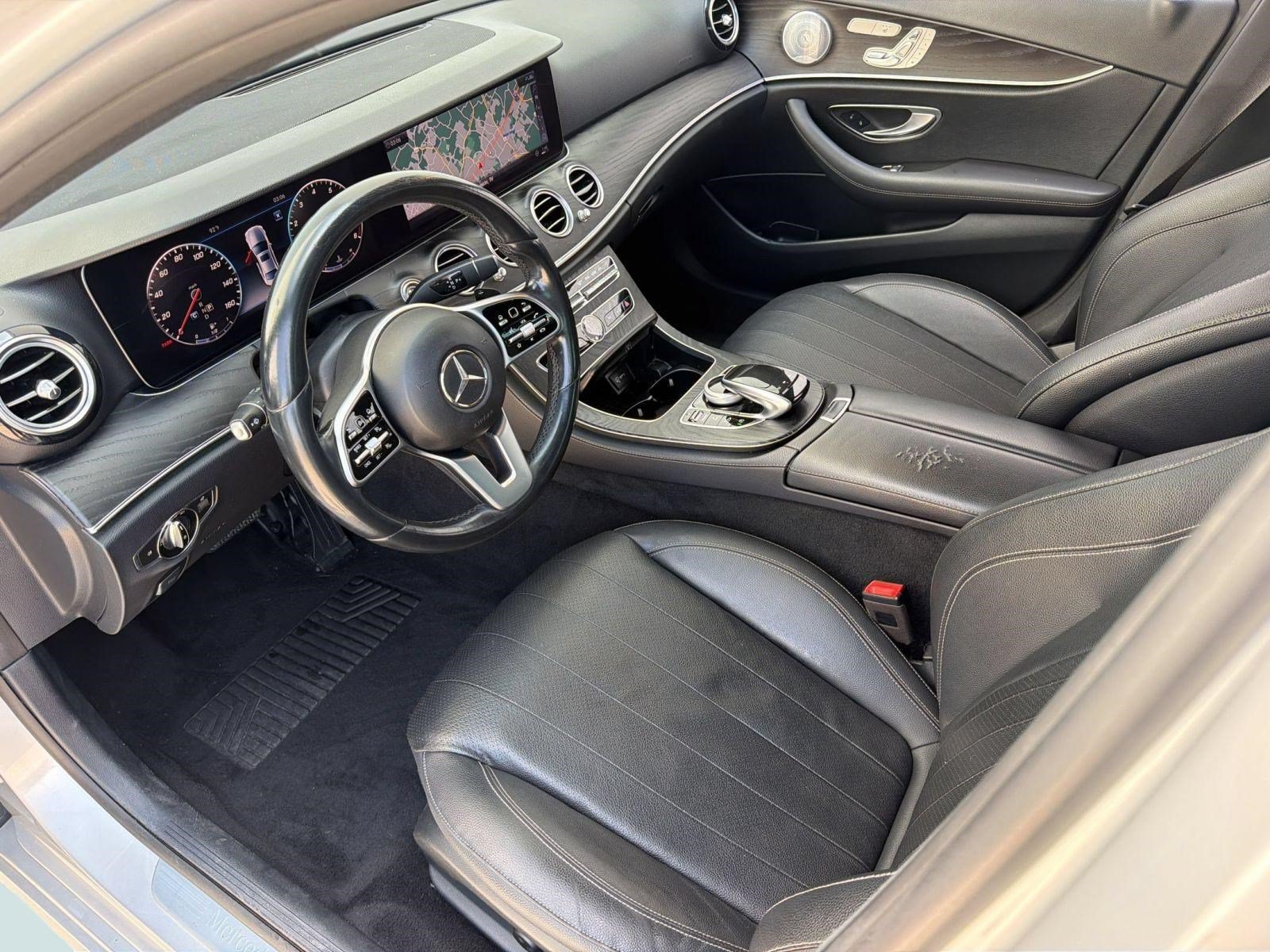 Used 2020 Mercedes-Benz E 350 Sedan w/ Parking Assistance Package image 4