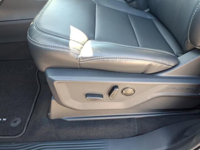 New 2026 Ford Expedition Max Platinum w/ Stealth Appearance Package AWD/4WD image 13