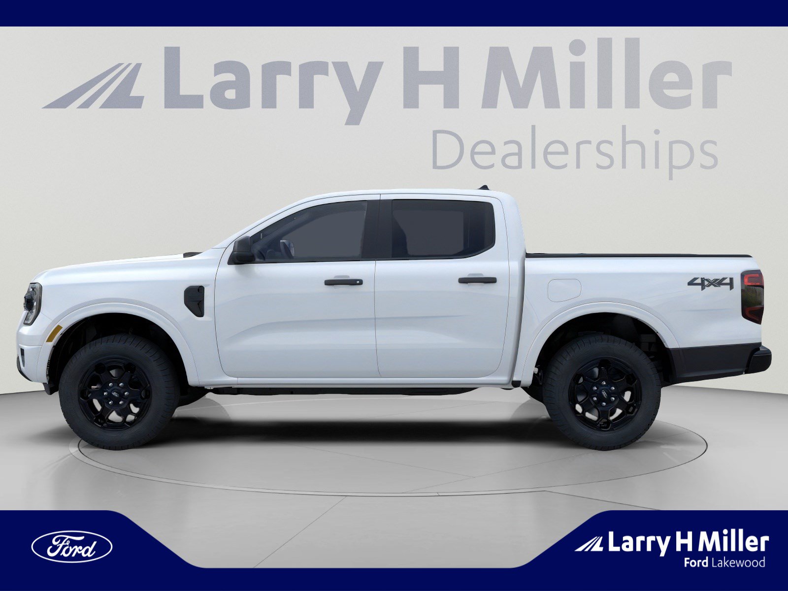 New 2026 Ford Ranger XLT w/ Black Appearance Package AWD/4WD image 3