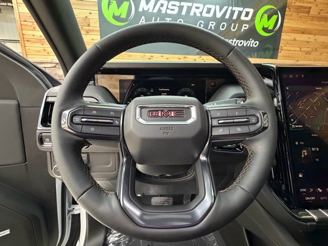 Used 2025 GMC Yukon AT4 image 18