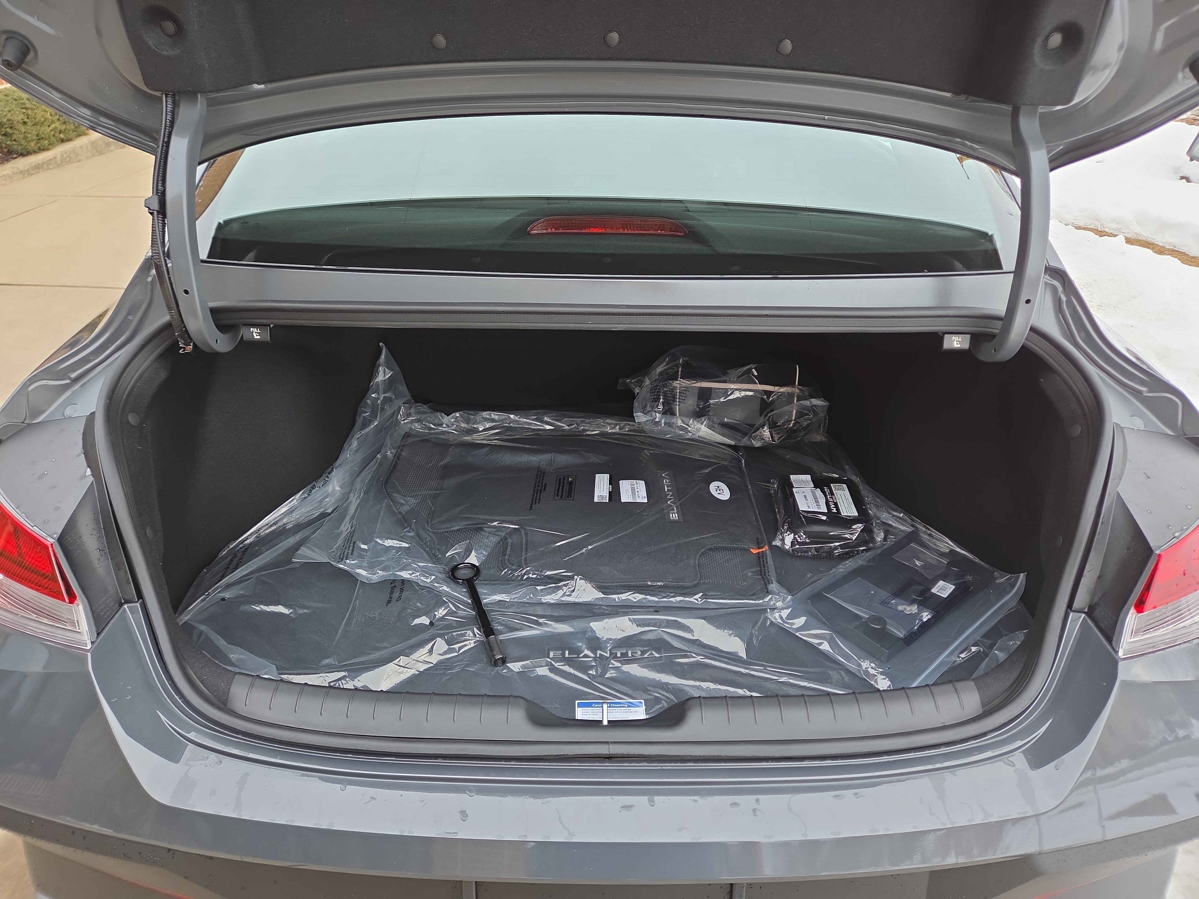 New 2026 Hyundai Elantra Sport image 5