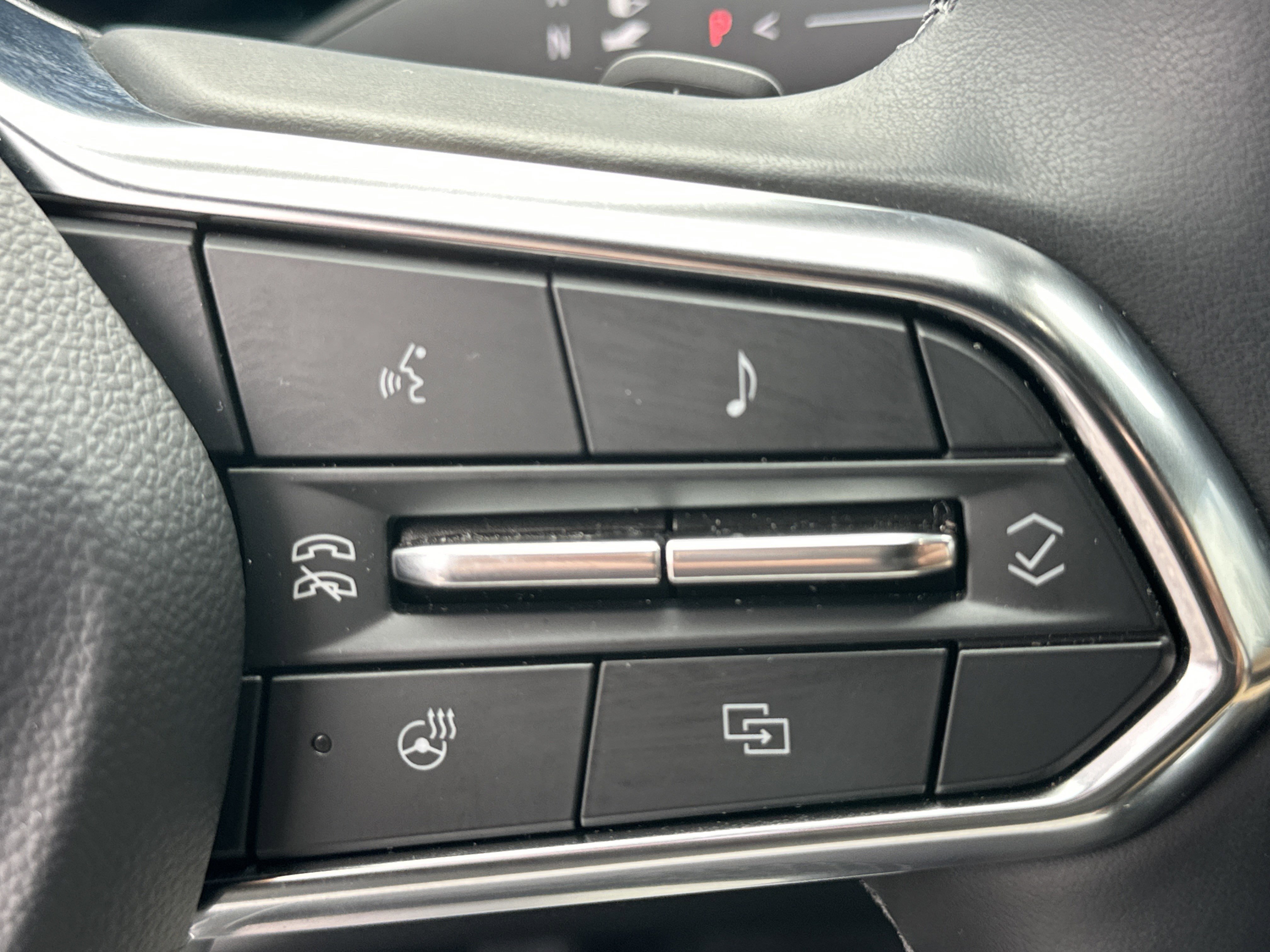 Certified 2026 Chevrolet Equinox ACTIV image 27