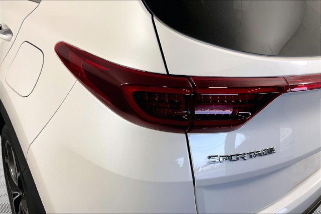 Used 2020 Kia Sportage SX FWD image 18