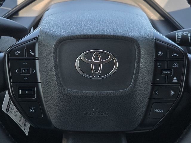 Used 2025 Toyota Prius LE image 24
