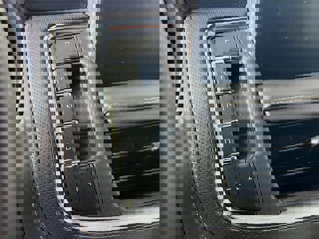 Used 2023 GMC Yukon AT4 w/ AT4 Premium Package image 21