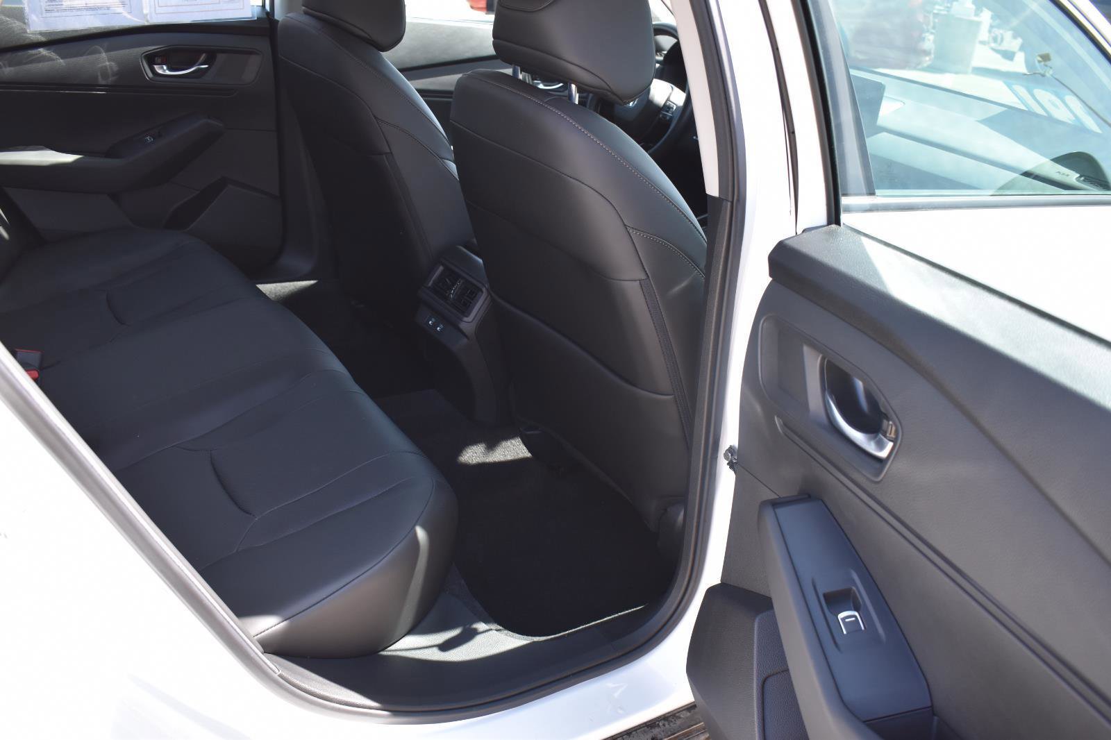 Used 2025 Honda Accord EX-L image 16