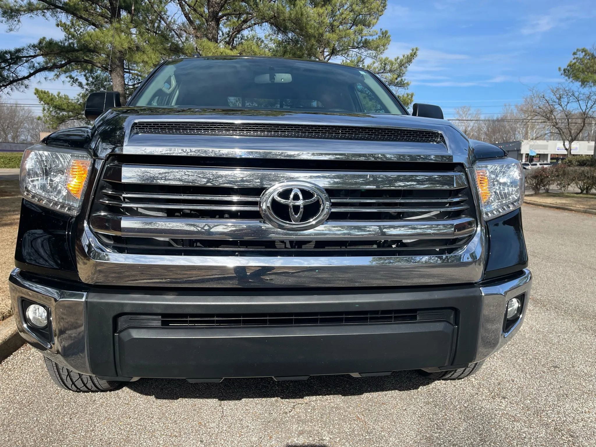 Used 2016 Toyota Tundra SR5 image 7